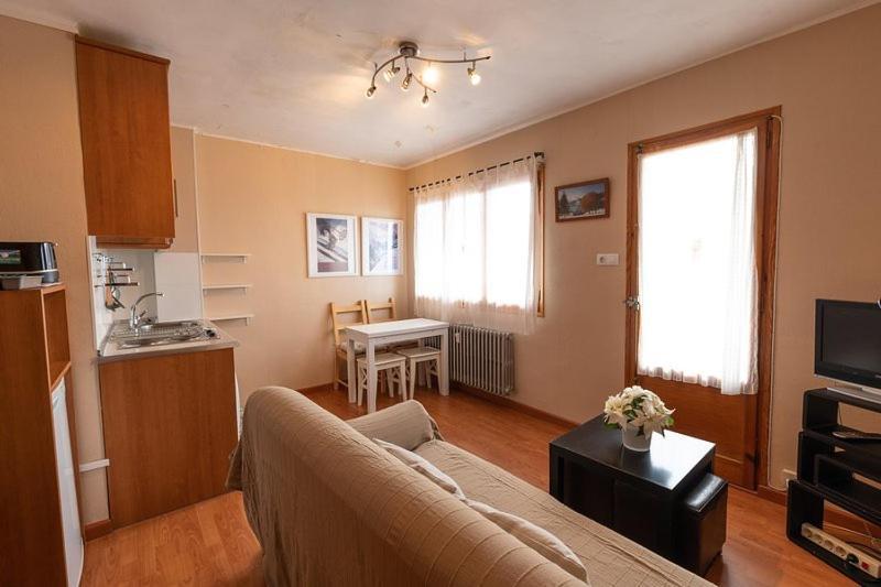Apartamentos Formigal - Admite Mascotas - エクステリア 写真